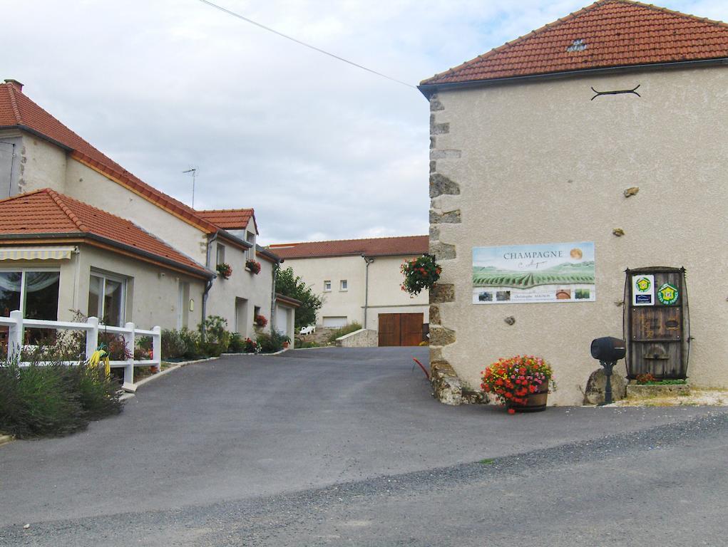 La Boulonne Villa Festigny  Exterior photo