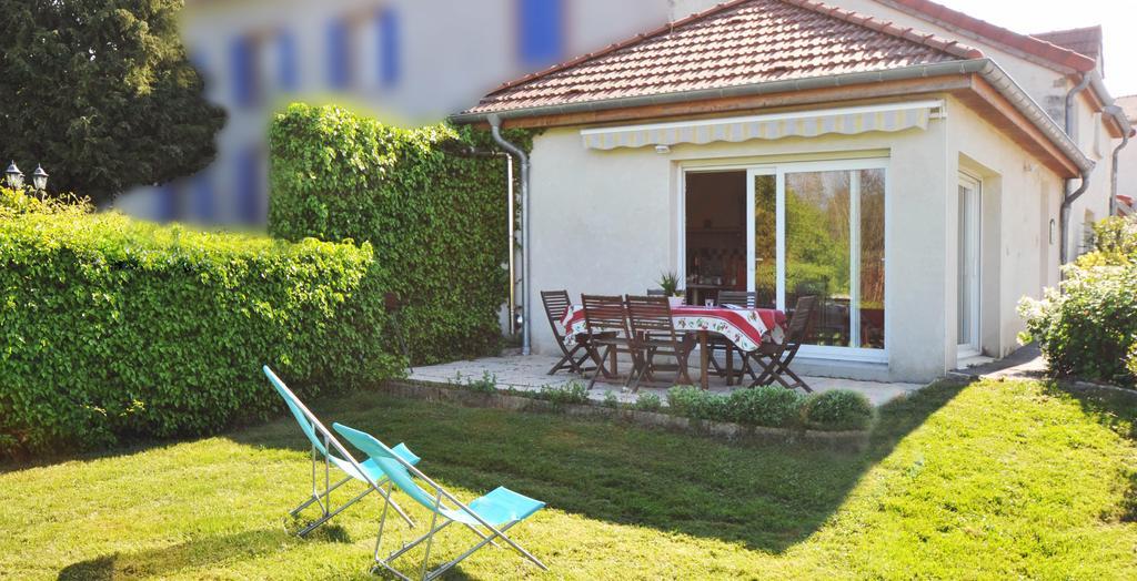 La Boulonne Villa Festigny  Exterior photo